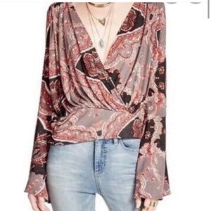 NWT Free People Boho Bohemian Flare Sleeve Wrap Blouse Small Pailsey Wrap V Neck